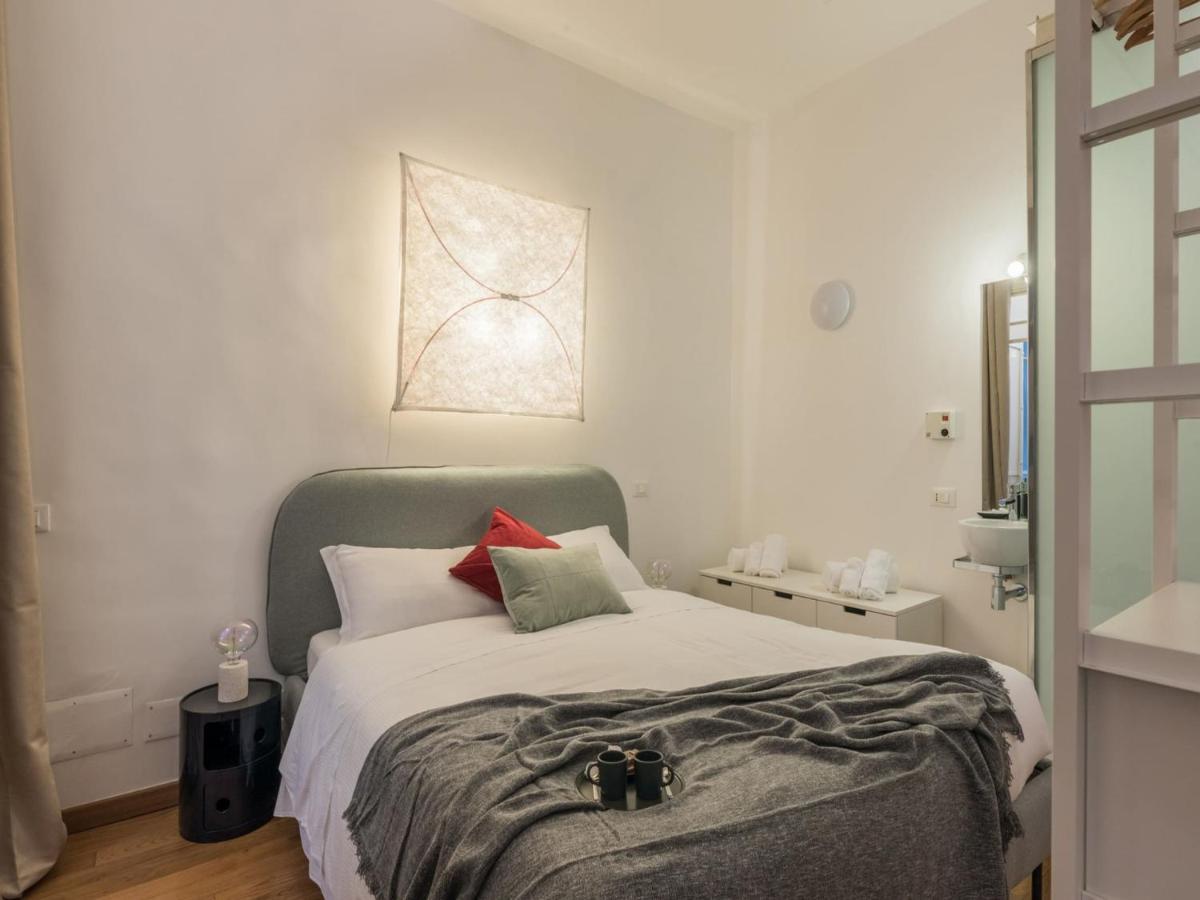 The Best Rent - Cozy Two-Bedroom Apartment In Via Dei Condotti Рим Екстер'єр фото